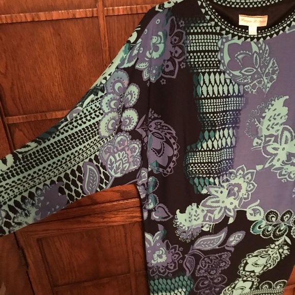 EUC PRINTED DOLMAN SLEEVE DRESS. TAPPERS TOP TO BOTTOM. SZ 2. BEAUTIFUL COLORS. - Picture 4 of 5